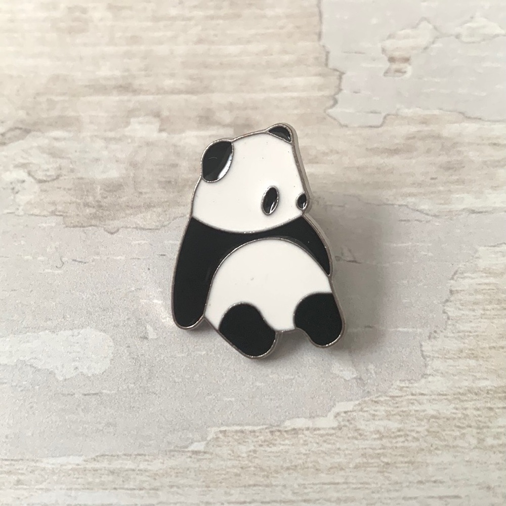 Panda Bear Enamel Pin WWF Collectors Pin NEW